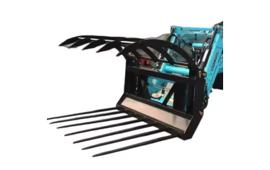 Tout savoir sur les dents de chargeur frontal et les accessoires pour chargeurs agricoles